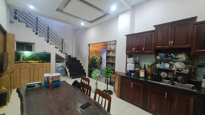 BÁN NHÀ GIÁ RẺ_ GẦN 100M2_ 2 TẦNG_ GIÁ 5,9 TỶ